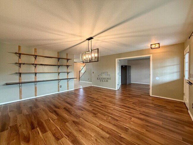 Foto del edificio - 8414 W 3rd Ave