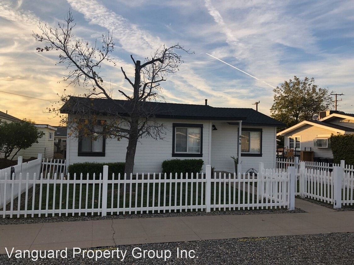 2 br, 1 bath House 870 N Grand Street House Rental in Orange, CA