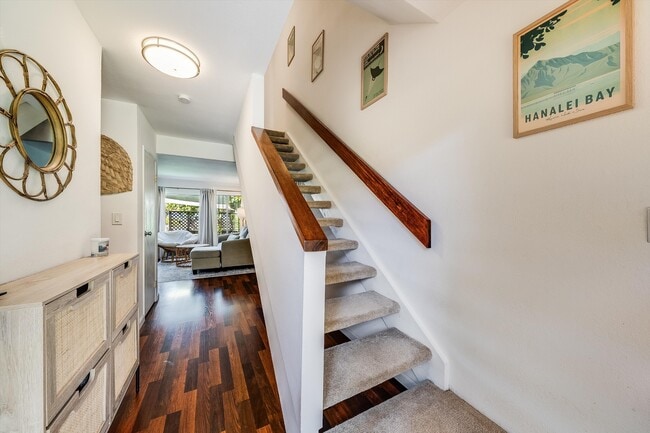 Building Photo - 92-1123-984 Panana St