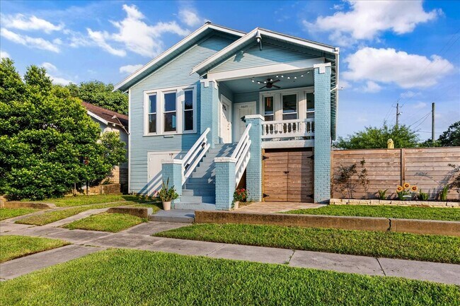 Building Photo - 4627 Avenue P 1/2