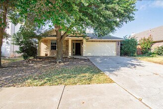Building Photo - 4193 Fairmeadow Dr