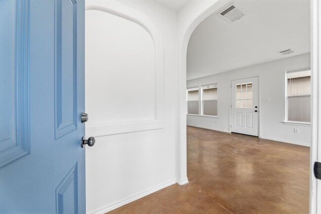 Building Photo - 4516 Felicity Ln