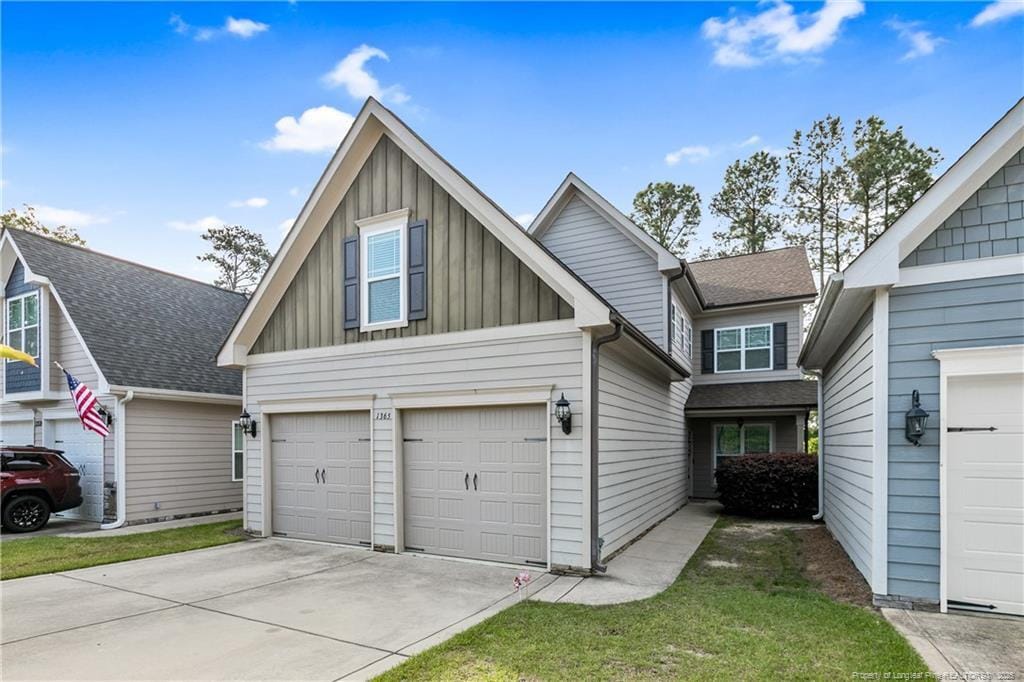Foto principal - 1365 Micahs Way N
