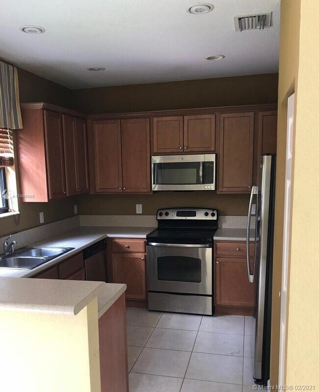 Building Photo - 15444 SW 119th Terrace