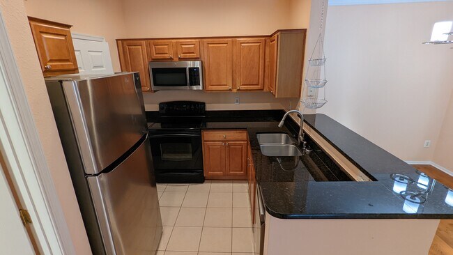 Building Photo - 1570 Spring Gate Dr