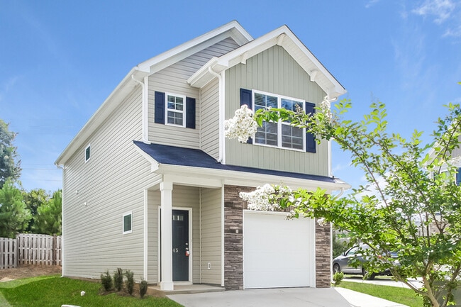 Foto del edificio - 245 Jimmy Love Ln