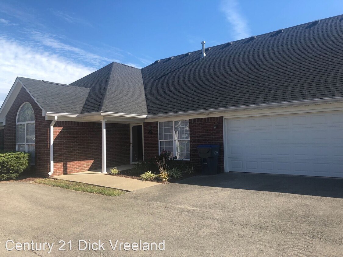 405 Fledge Dr, Louisville, KY 40214 House Rental in Louisville, KY