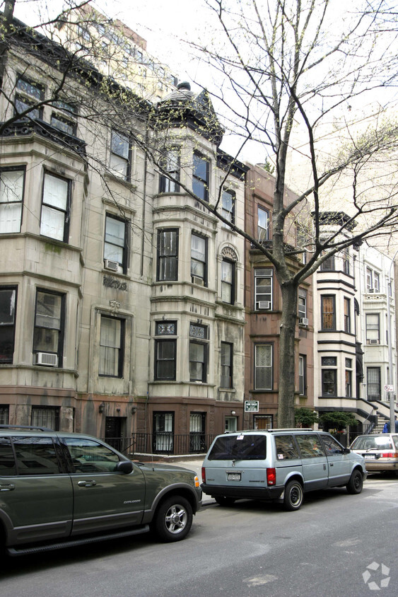 Building Photo - 326 W 87th St