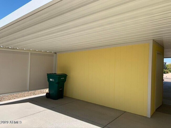 Building Photo - 40529 N Wedge Dr