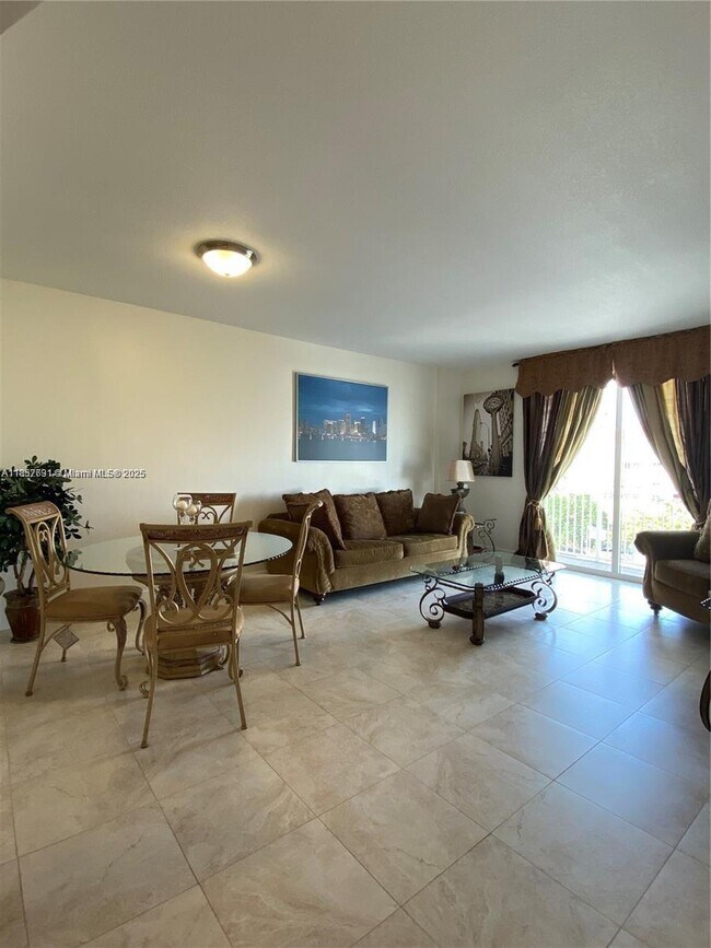 Building Photo - 7270 SW 88th St