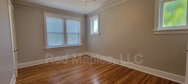 Foto del edificio - 3741 Bamberger Ave