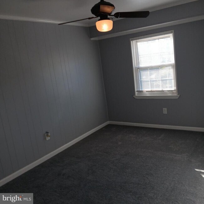 Foto del edificio - 1971 Addison Rd S