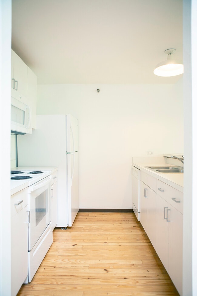 Building Photo - Expo Park