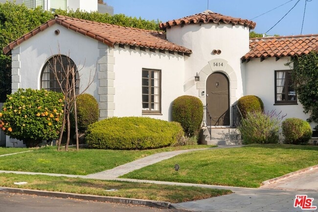 Photo - 1414 S Curson Avenue Unit House