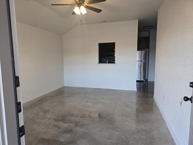 Foto del edificio - 171 Stillhouse Rd