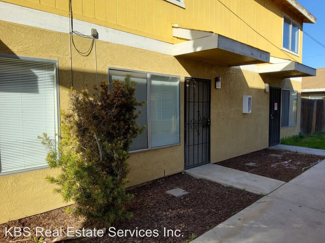 Primary Photo - 6109 S H St