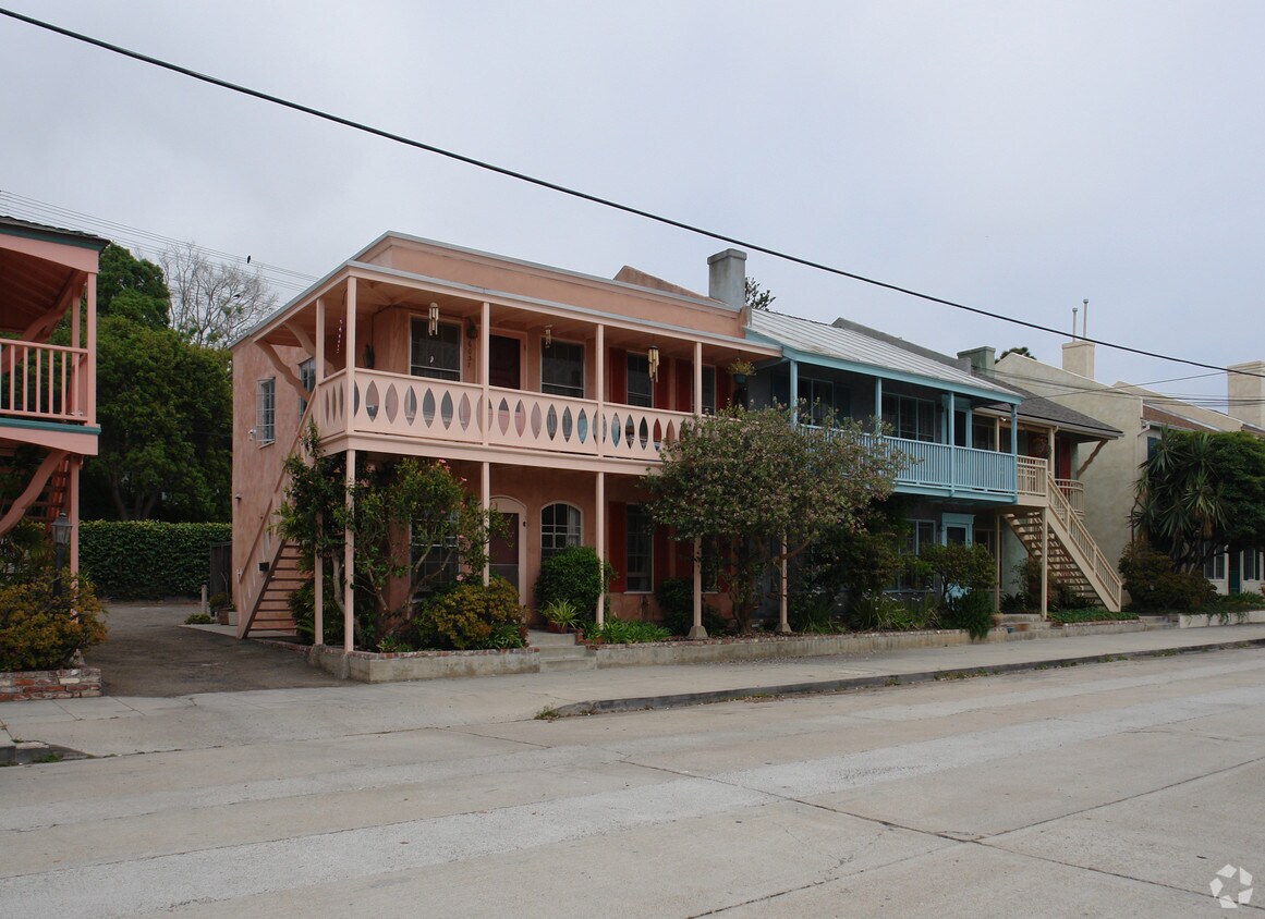 Building Photo - 6027-6037 La Jolla Hermosa Ave