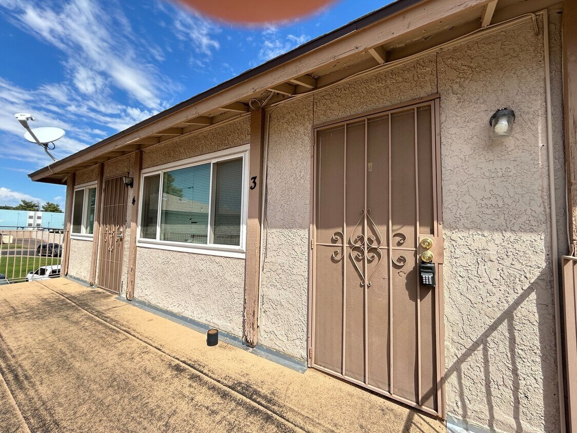 Foto principal - Northern Lanai 2 Bed 1 Bath