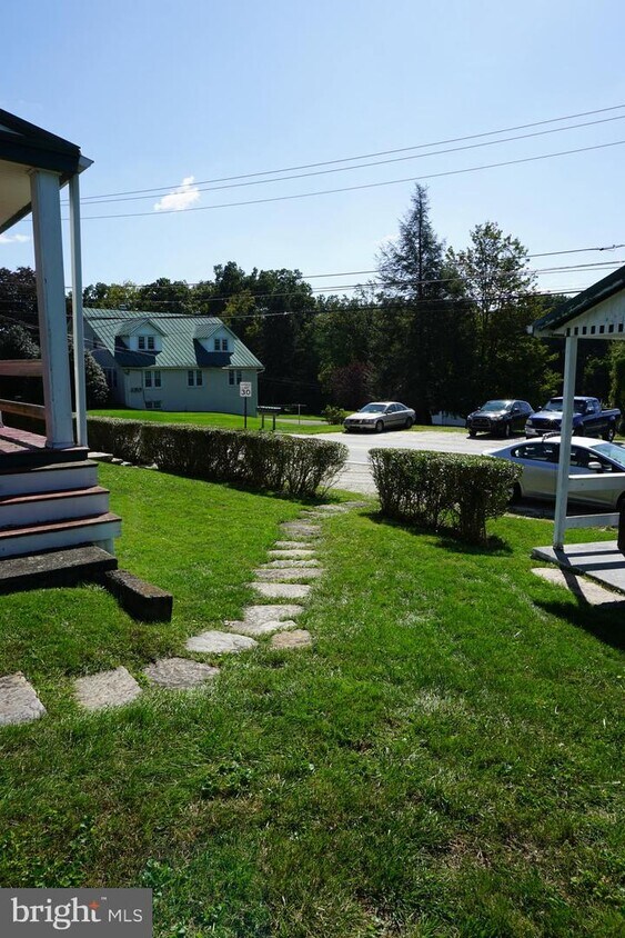 Primary Photo - 544 Font Rd