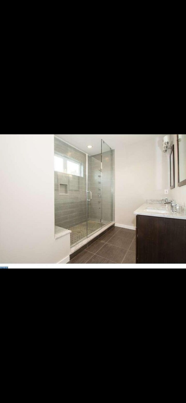 Foto del edificio - 924 N Marshall St