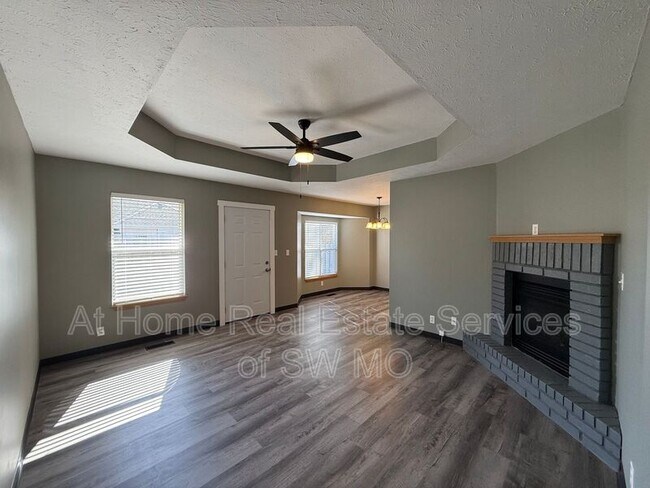 Foto del edificio - 3462 W Montclair Ct