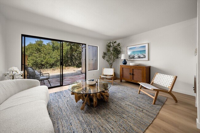 Foto del edificio - The Highlands 2 bdrm Condo