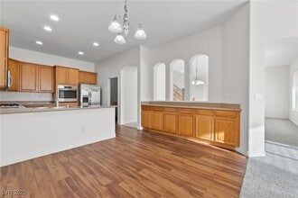 Building Photo - 6121 Broccoli St