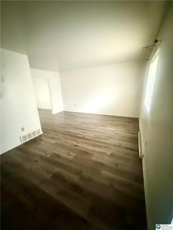 Foto del edificio - 630 Greene Ct