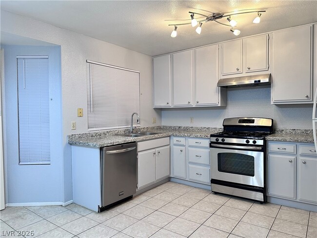 Building Photo - 8413 Dunphy Ct