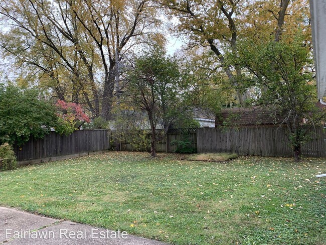 Building Photo - 2 br, 1 bath House - 406 S. Lynn St.
