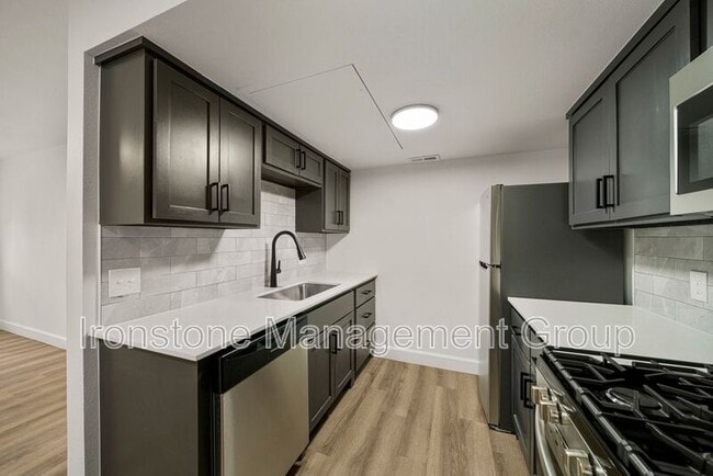 Building Photo - 4509 E 31st St