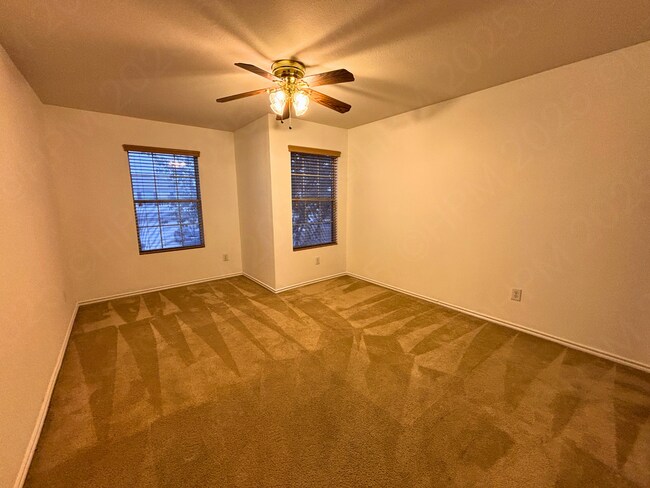 Building Photo - 8031 Ferndale Oaks