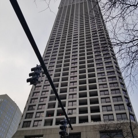 Building Photo - 1030 N State St