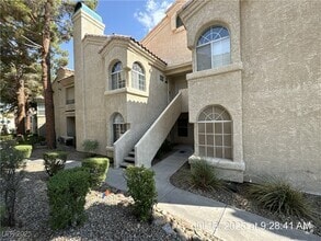 Building Photo - 2251 Wigwam Pkwy