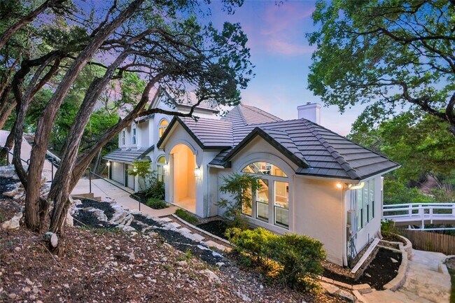 Building Photo - 4115 Firstview Dr