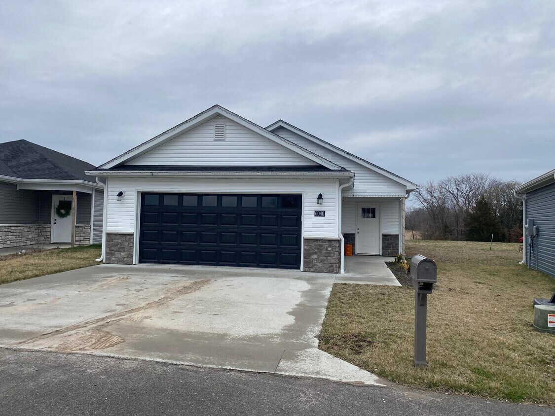 6040 HUMMINGBIRD Ln, Columbia, MO 65201 House Rental in Columbia, MO