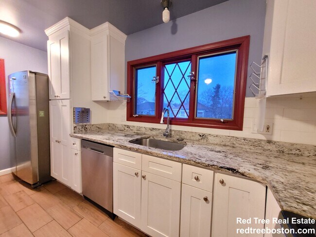 Foto del edificio - 31 Lyman Ave