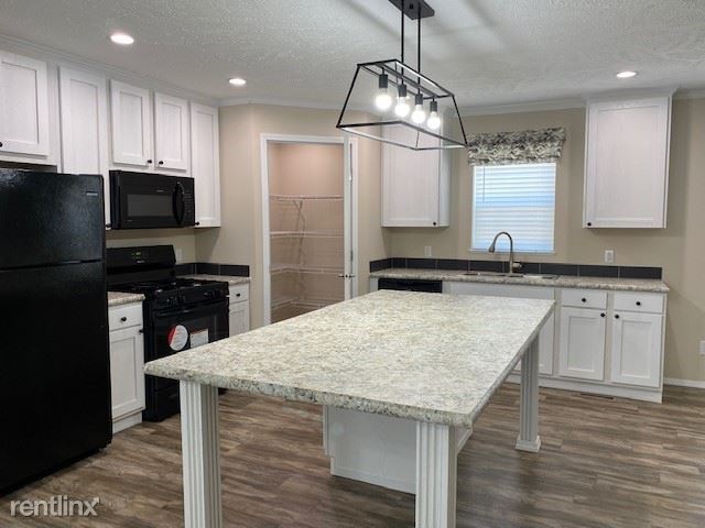 Foto principal - 3 br, 2 bath House - 1259 Concord Drive