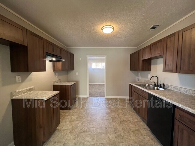 Foto del edificio - 1544 Doris Ave