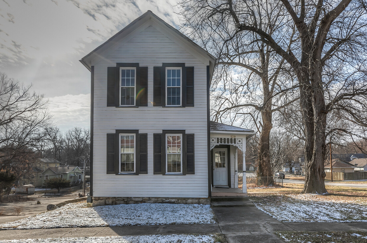 Totally remodeled - new HVAC - 529 Olive St