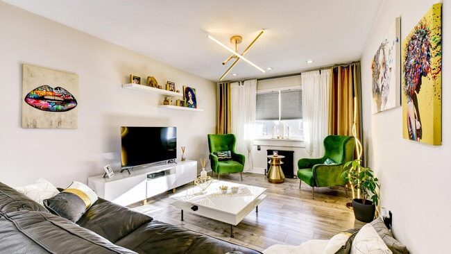 Foto del edificio - 1504 W Terrace Cir