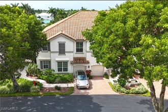 Building Photo - 181 Colonade Cir