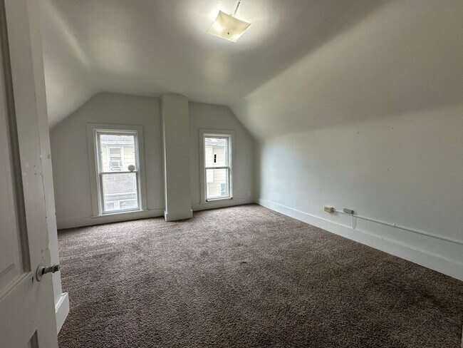Foto del edificio - 1326 1st Ave N