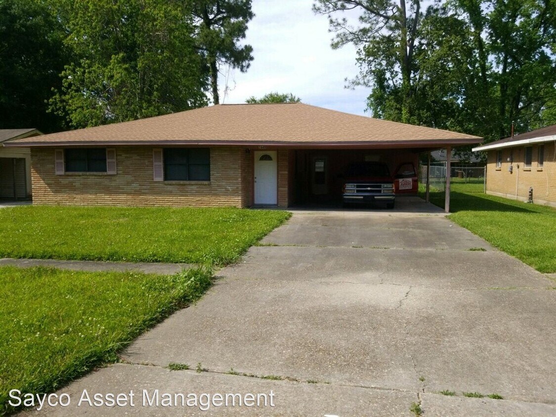 Primary Photo - 7649 Gov Derbigny Dr