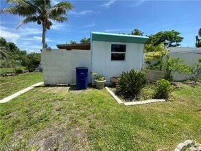 Building Photo - 5687 Meadowlark Ln