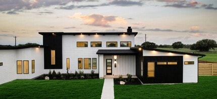 Building Photo - 5976 Rain Mdw Dr