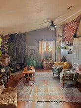 Building Photo - 1878 Horse Creek Rd