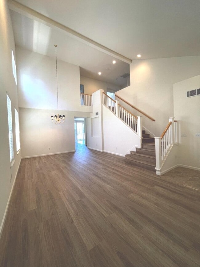 Foto del edificio - 1065 Rockport Ave