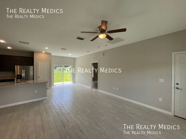 Building Photo - Stunning BRAND NEW 3 Bedroom / 2 Bath Home...