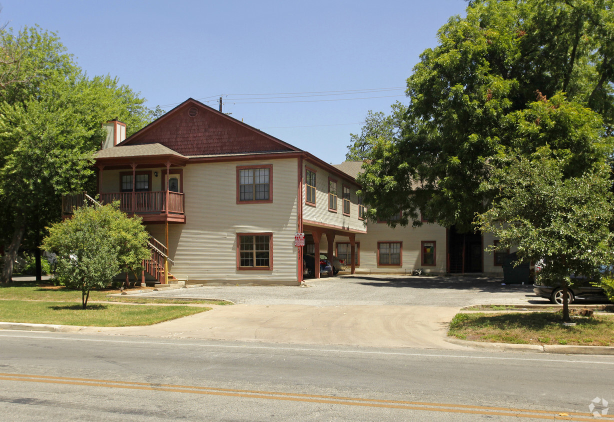 Primary Photo - Speedway Condominiums